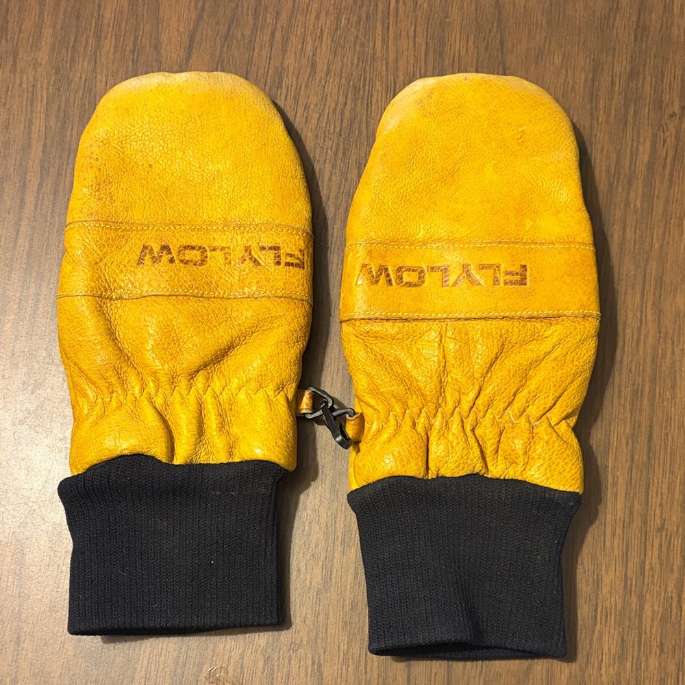 Flylow Kids Yellow Mittens
